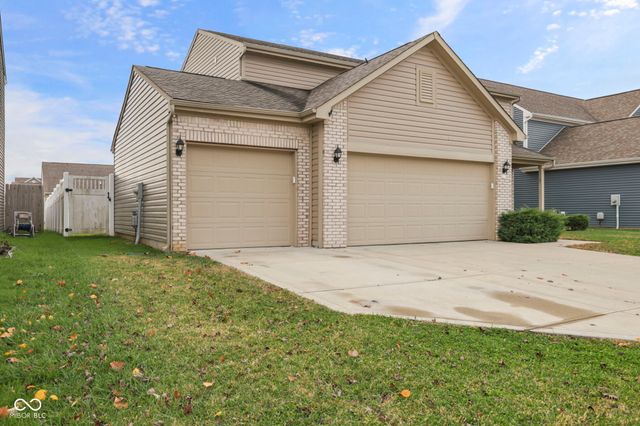 1283 Crabapple Road, Franklin, IN 46131