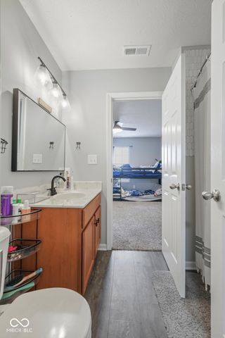 1283 Crabapple Road, Franklin, IN 46131