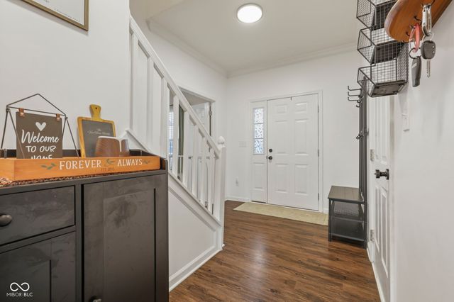 1283 Crabapple Road, Franklin, IN 46131