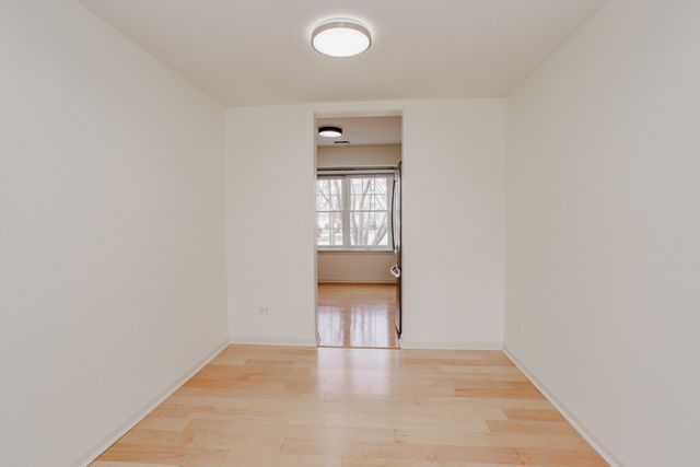 1217 N Village Drive, Round Lake Beach, IL 60073