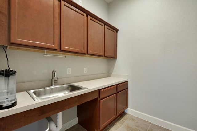 1101 Satellite VW 605, Round Rock, TX 78665