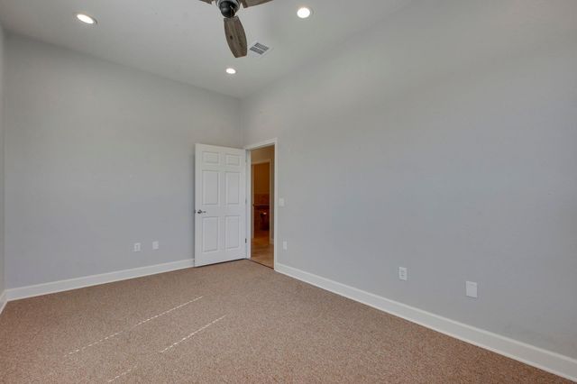 1101 Satellite VW 605, Round Rock, TX 78665