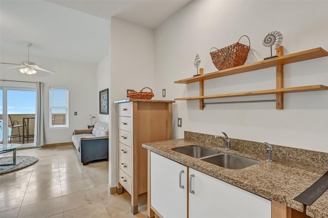 9420 Seawall Boulevard 705, Galveston, TX 77554