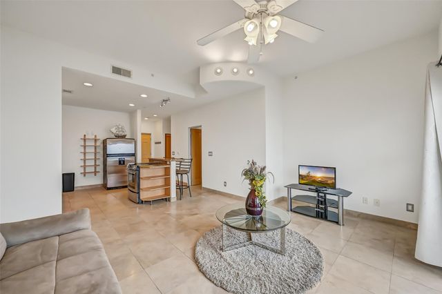 9420 Seawall Boulevard 705, Galveston, TX 77554