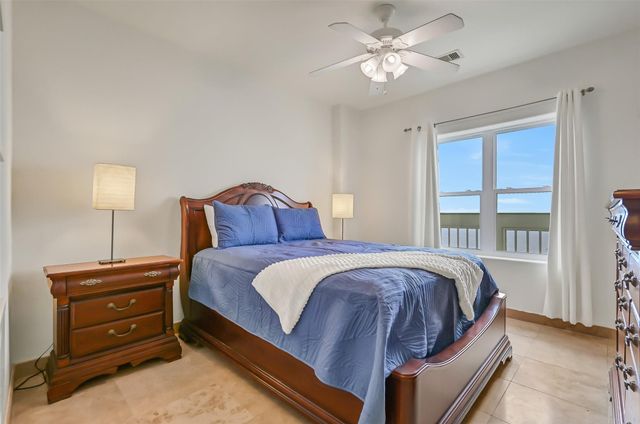 9420 Seawall Boulevard 705, Galveston, TX 77554