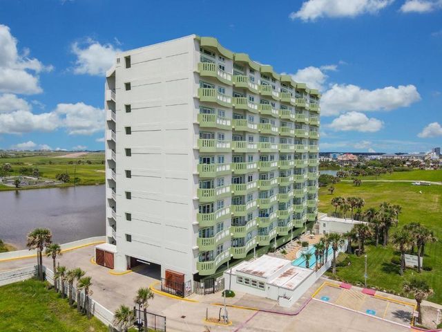 9420 Seawall Boulevard 705, Galveston, TX 77554