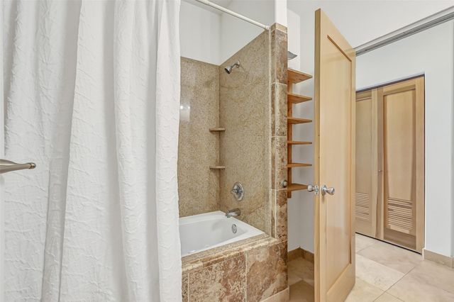 9420 Seawall Boulevard 705, Galveston, TX 77554