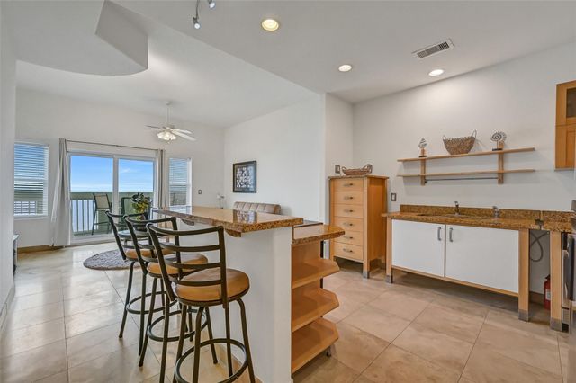 9420 Seawall Boulevard 705, Galveston, TX 77554