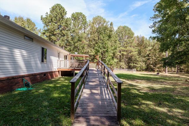 6964 E Moontown Drive, Appling, GA 30802