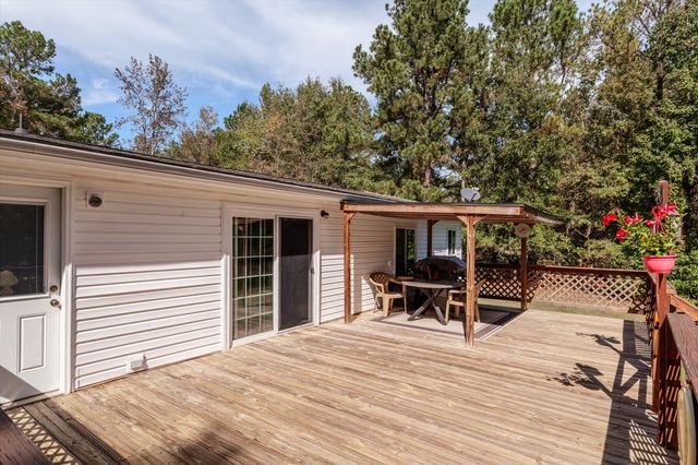 6964 E Moontown Drive, Appling, GA 30802