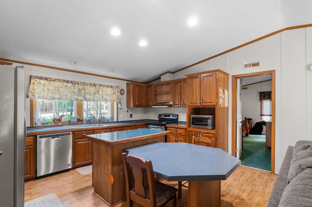 6964 E Moontown Drive, Appling, GA 30802