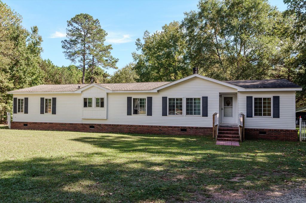 6964 E Moontown Drive, Appling, GA 30802