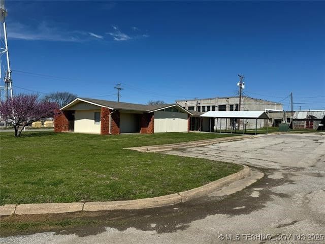 105 S 3, Marietta, OK 73448