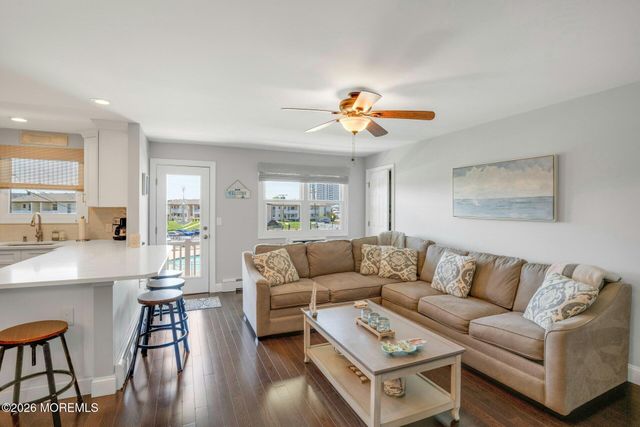 110 Wharfside Drive, Monmouth Beach, NJ 07750