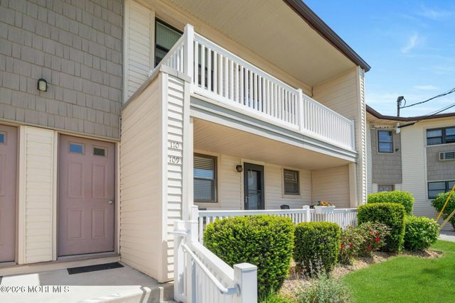 110 Wharfside Drive, Monmouth Beach, NJ 07750