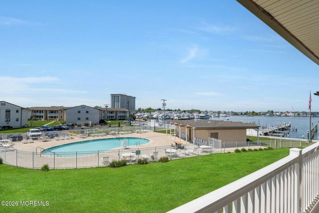 110 Wharfside Drive, Monmouth Beach, NJ 07750