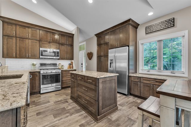 3742 Bridle Pass Court, Ann Arbor, MI 48108