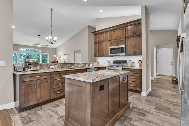 3742 Bridle Pass Court, Ann Arbor, MI 48108
