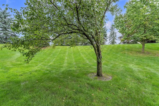 3742 Bridle Pass Court, Ann Arbor, MI 48108