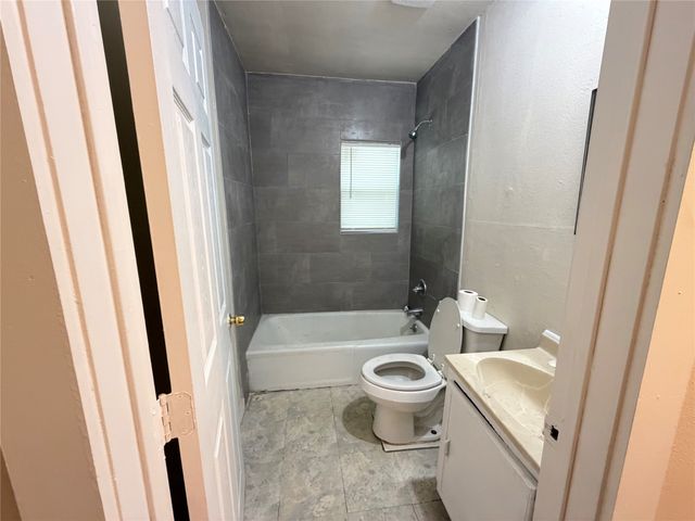 6010 Chippewa Drive, Dallas, TX 75212