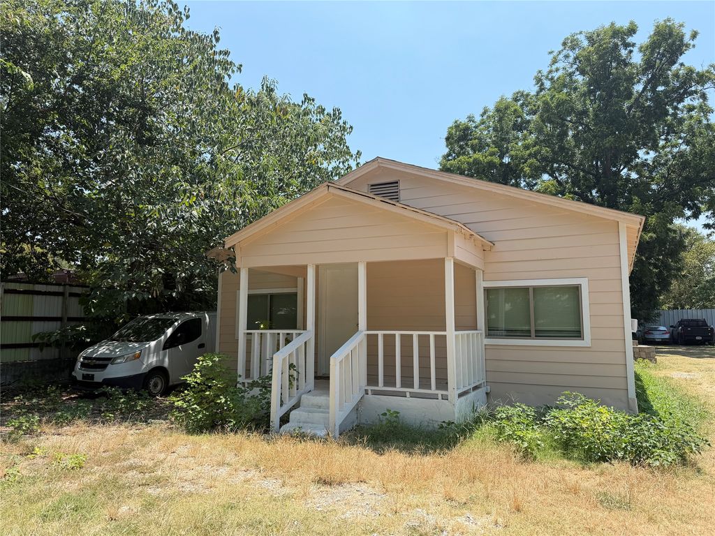 6010 Chippewa Drive, Dallas, TX 75212