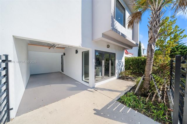 11 NE 51 St 3, Miami, FL 33137