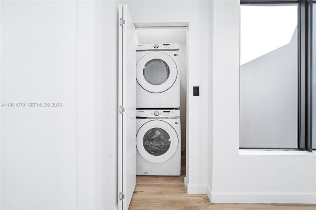 11 NE 51 St 3, Miami, FL 33137