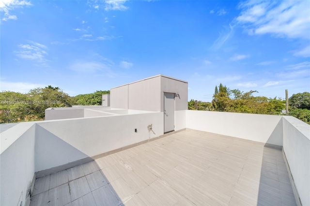 11 NE 51 St 3, Miami, FL 33137