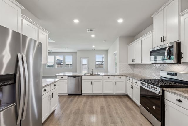 940 Azure Lane, Celina, TX 75009