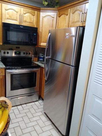 6273 NW 170 TER, Hialeah, FL 33015