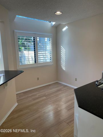 536 PELICAN Key, Atlantic Beach, FL 32233