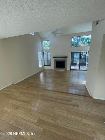 536 PELICAN Key, Atlantic Beach, FL 32233