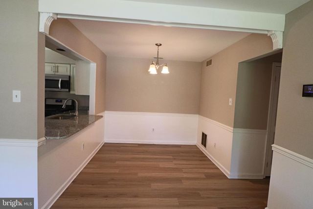 105 DEVONSHIRE CT, Sewell, NJ 08080