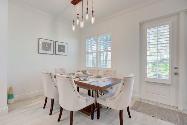 412 Inlet Waters Circle, Jupiter, FL 33477
