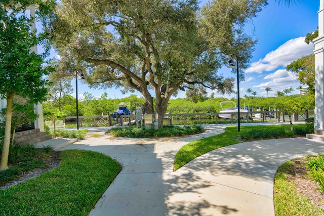 412 Inlet Waters Circle, Jupiter, FL 33477