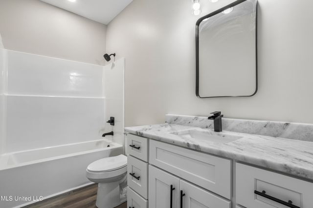 1789 Granhurst Street, Gautier, MS 39553