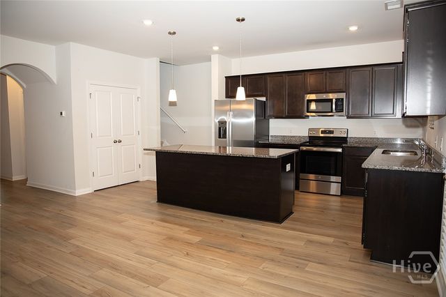 112 Bradley Drive, Springfield, GA 31329