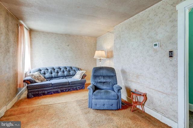 1011 MOUNT JOY RD, Manheim, PA 17545
