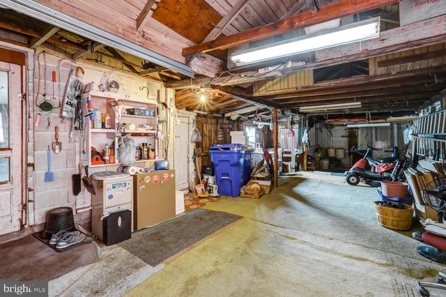 1011 MOUNT JOY RD, Manheim, PA 17545