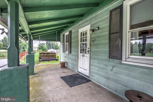 1011 MOUNT JOY RD, Manheim, PA 17545