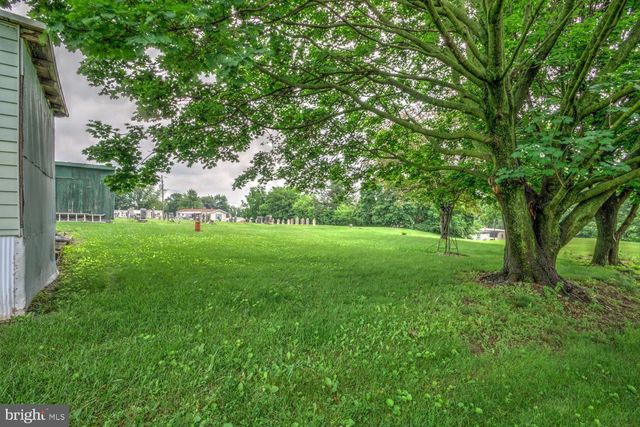 1011 MOUNT JOY RD, Manheim, PA 17545