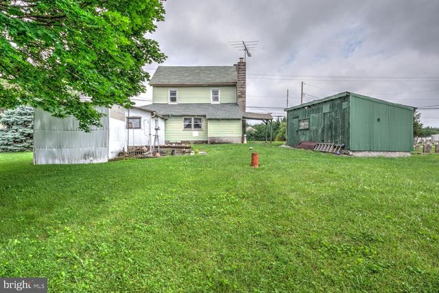 1011 MOUNT JOY RD, Manheim, PA 17545