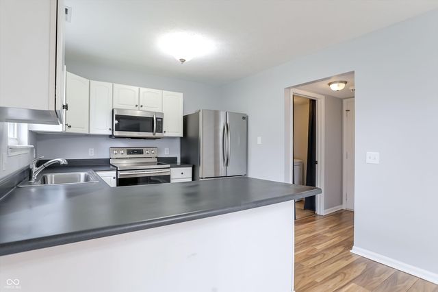 14904 Oak Road, Carmel, IN 46033