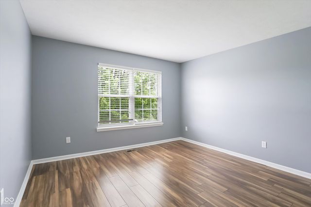 14904 Oak Road, Carmel, IN 46033