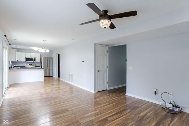 14904 Oak Road, Carmel, IN 46033