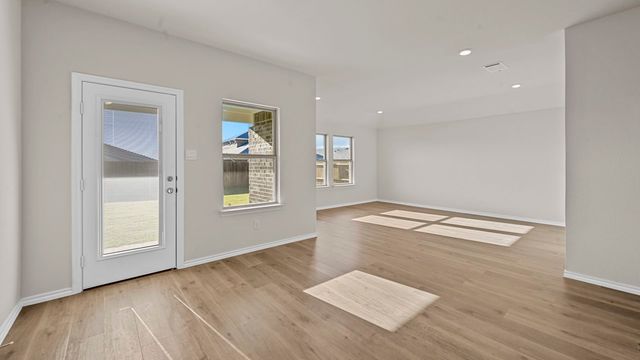386 Pleasant Colony Drive, Waxahachie, TX 75165