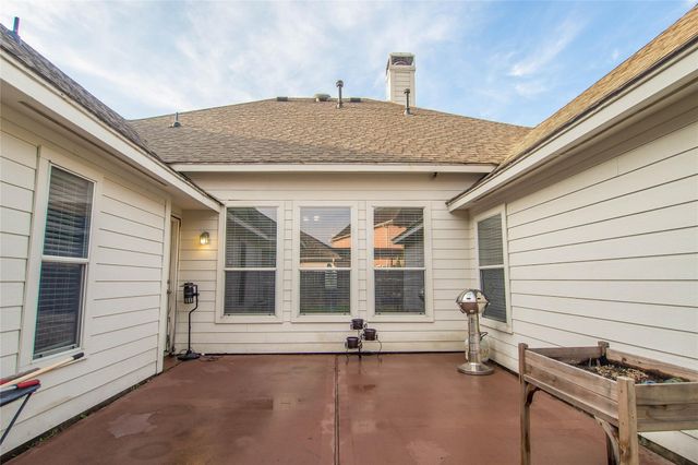 8847 Distant Woods Drive, Houston, TX 77095