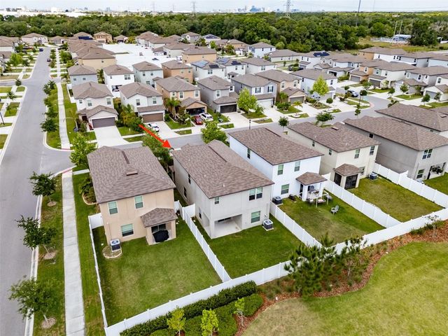 4712 RON EDDIE, Tampa, FL 33619