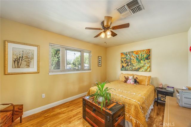 919 Chestnut Avenue, Redlands, CA 92373