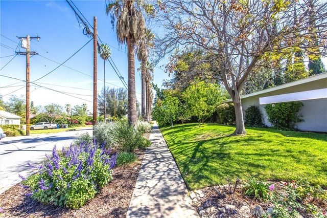 919 Chestnut Avenue, Redlands, CA 92373